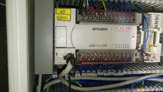 Система управления станка на ПЛК FX2N-32MR